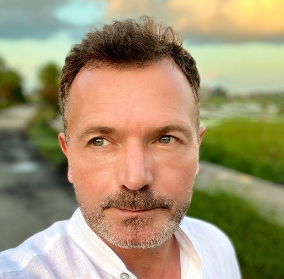 Benoit Raphael